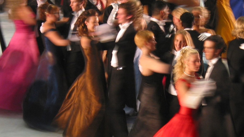 12 Reasons to Attend Prom 