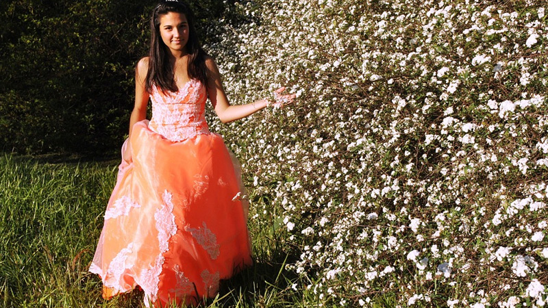 What Not to Wear to Prom? Read Before Going